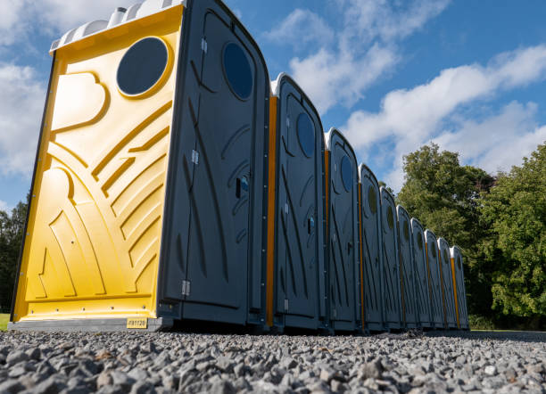 Portable Toilet Rental for Emergency Services in South Highpoint, FL